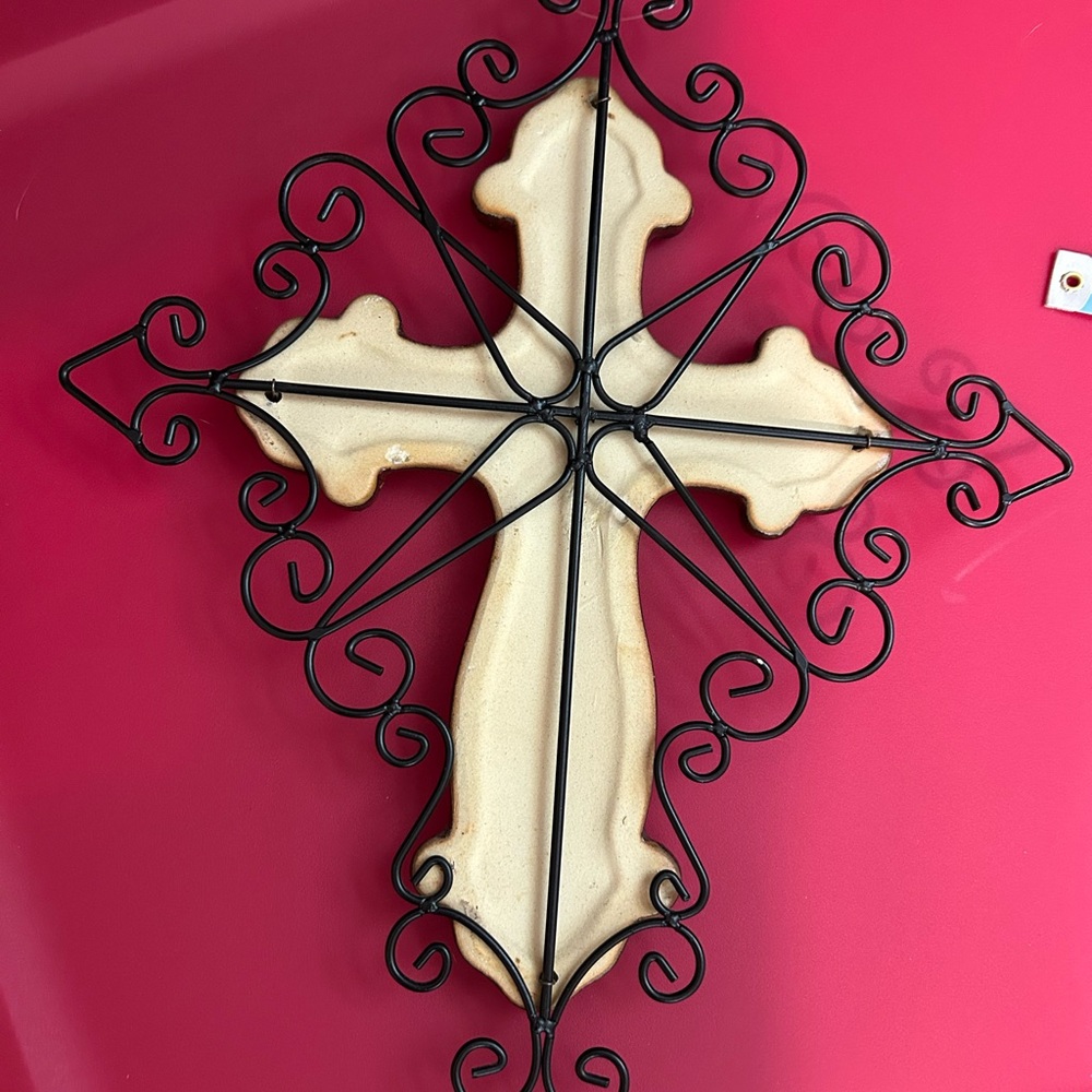 Decorative Metal Wall Cross - Picture 5 of 5